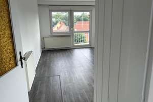 Schöne helle 3 Zimmerwohnung mit Balkon ab sofort verfügbar – Riedstraße 17, 99869 Günthersleben-Wechmar – Vorschaubild 7