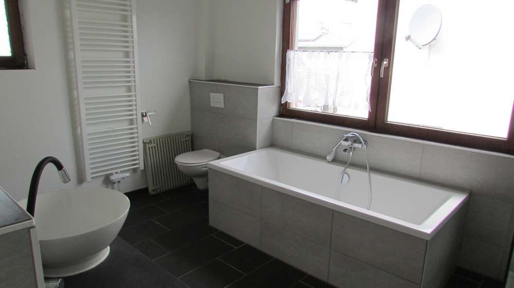 Immobilie in Hammersbach - Großes Zweifamilienhaus mit vielen Optionen in guter zentraler Lage! - Bild 4