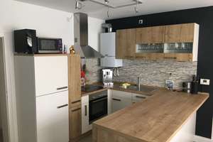 Stilvolle, sanierte 2-Zimmer-Erdgeschosswohnung mit Balkon in Wiesbaden – Hartingstraße 10, 65193 Nordost, Wiesbaden – Vorschaubild 2