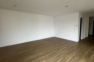 Großzügige 4-Zimmer-Wohnung mit 114 m², 2 Bädern & Balkon mit Gartenblick – Schillerstraße 27, 41061 Gladbach, Mönchengladbach – Vorschaubild 4