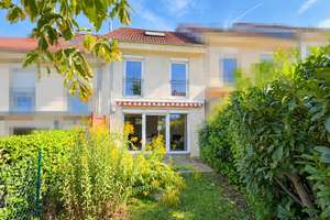 METZ IMMOBILIEN - Ankommen und wohlfühlen! Familienhaus mit Garten und viel Platz – 60437 Kalbach-Riedberg, Frankfurt am Main – Vorschaubild 3