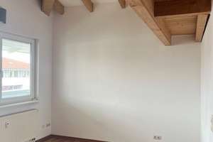 großzügige 1-Zimmerwohnung mit Galerie I Terrasse | neue Einbauküche – Müllerring 22, 4158 Lindenthal, Leipzig – Vorschaubild 2
