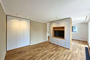 Garden Deluxe Suite mit spektakulärer Sonnenterrasse // Erstbezug nach Kernsanierung – 60594 Sachsenhausen-Nord, Frankfurt am Main – Vorschaubild 6