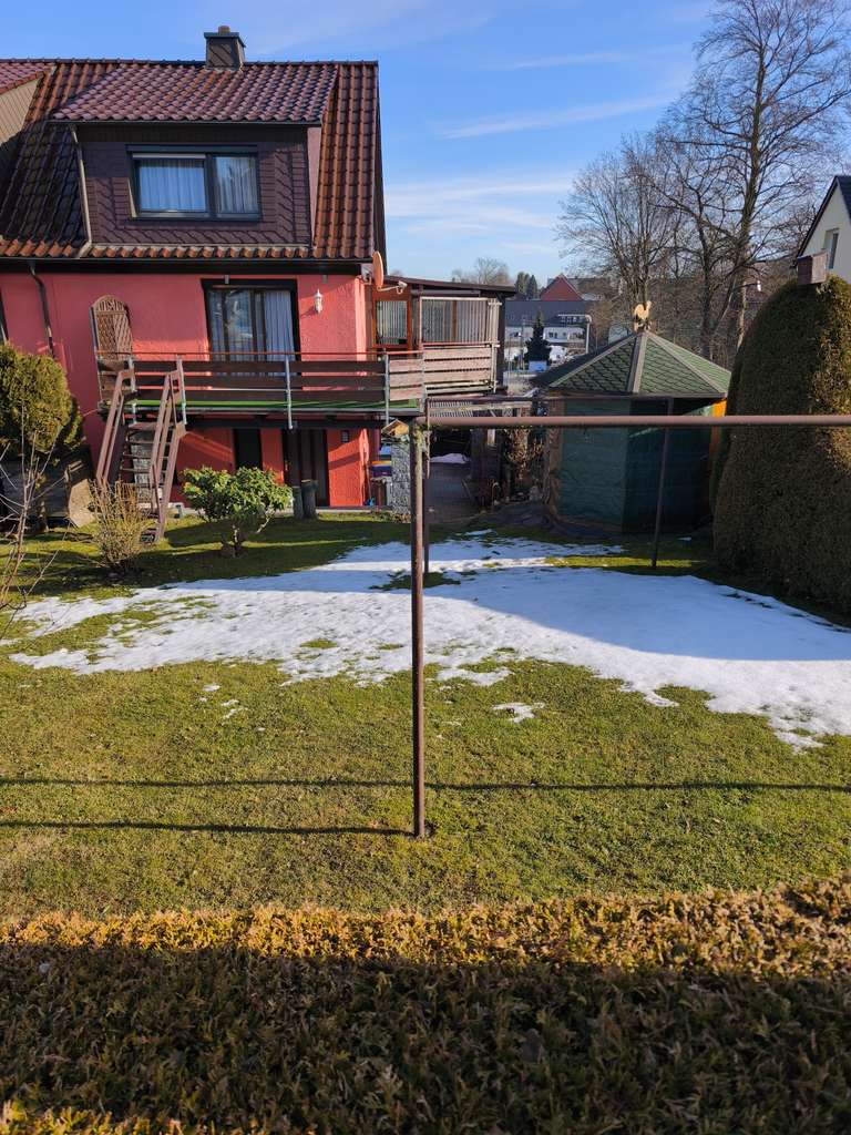 Immobilie in Großhartmannsdorf - Doppelhaushälfte mit 2Garagen in Großhartmannsdorf - Bild 2