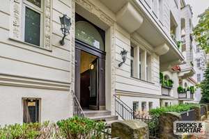 Vermietete Dachgeschosswohnung mit Balkon & Aufzug – herrschaftlicher Altbau in Grunewald – Die vollständige Adresse der Immobilie erhältst du vom Anbieter., 14193 Schmargendorf, Berlin – Vorschaubild 7