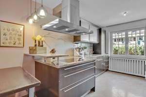 Traumhafte Ruheoase! Elegantes Stadthaus mit 700m² Grundstück, Pool und einzigartigem Garten – Die vollständige Adresse der Immobilie erhältst du vom Anbieter., 90439 St. Leonhard, Nürnberg – Vorschaubild 13