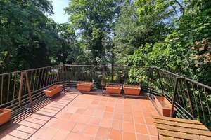 Gepflegte Dachgeschosswohnung 
in bester Grunewaldlage