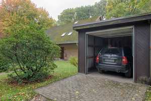 Doppelhaushälfte in idyllischer Lage mit 2 Garagen auf 1000 m² Grund. – Buchholz in der Nordheide, Harburg (Kreis), 21244 Harburg (Kreis) – Vorschaubild 4