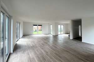Neubau Architektenhaus mit 4 großzügigen Zimmern, Garage und Grundstück! – Zum Lohteich 2, 30890 Barsinghausen – Vorschaubild 3