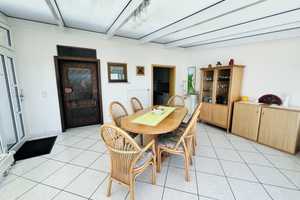 Traumhaus mit großem Garten/Wintergarten/Terrasse und Garage in ruhiger Lage – Stuttgart – Vorschaubild 8