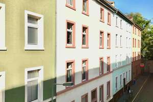 VOLLVERMIETETES UND MODERNISIERTES MFH MIT 8 WOHNEINHEITEN IN VERKEHRSGÜNSTIGER UND RUHIGER WOHNLAGE – 60486 Bockenheim, Frankfurt am Main – Vorschaubild 3