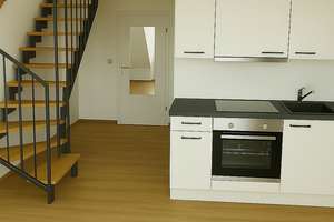 *Reserviert* Frisch renoviert & leerstehend: 1-Zimmer-Maisonettewohnung mit Aufzug – Die vollständige Adresse der Immobilie erhältst du vom Anbieter., 68199 Neckarau, Mannheim – Vorschaubild 2