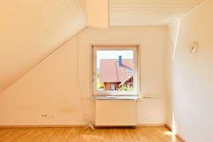 Helles Einfamilienhaus mit Garten und Terrasse zur Miete in Wermertshausen! – 35085 Ebsdorfergrund – Vorschaubild 13