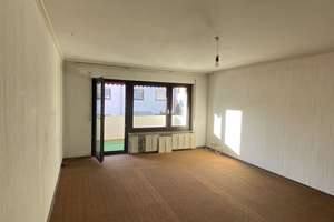 Helle 4-Zimmer-Wohnung mit großem Westbalkon und Einzelgarage – 70499 Weilimdorf (Ortsteil), Stuttgart – Vorschaubild 4