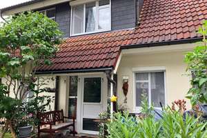 vermietetes Einfamilienhaus mit 2 Garagen – Die vollständige Adresse der Immobilie erhältst du vom Anbieter., 9557 Flöha – Vorschaubild 3
