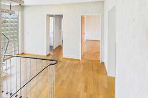 Licht, Luft & Lebensqualität – Ihr Rückzugsort mit Wintergarten, Balkon und Pool! – Tübingen (Kreis) – Vorschaubild 11