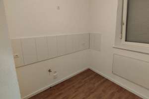 Schöne, frisch renovierte 1,5 Zimmer-Wohnung – Antoniusstraße 2 – Antoniusstraße 2, 56070 Lützel, Koblenz – Vorschaubild 3