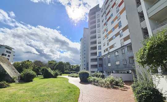 MA-Niederfeld: 3-Zi/Kü/Bad 88m² komplett saniert / Aufzug / Balkon /EBK/Tiefgarage