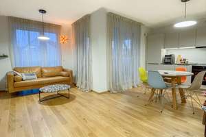 Zuhause mit Balkon und Einbauküche in München-Allach – Am Kesselhaus 30, 80999 Untermenzing, München – Vorschaubild 1