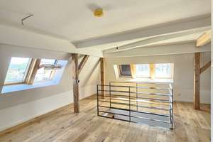 Hoch Hinaus: Stilvolle 4-Zimmer-Maisonettewohnung mit traumhaftem Ausblick über Stuttgart West – Rotebühlstraße 117A, 70178 Rotebühl, Stuttgart – Vorschaubild 7