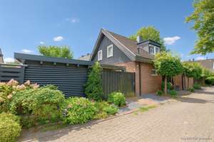Wohnglück in Oberneuland – Einfamilienhaus in bester Lage! – Die vollständige Adresse der Immobilie erhältst du vom Anbieter., 28355 Oberneuland, Bremen – Vorschaubild 14