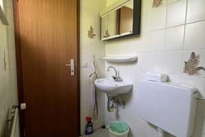 Charmantes Reihenmittelhaus mit 5 Zimmern, Balkon und Weitblick über die Leinewiesen – Die vollständige Adresse der Immobilie erhältst du vom Anbieter., 31061 Alfeld (Leine) – Vorschaubild 9