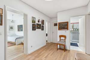 Großzügiger Split-Level-Bungalow in absolut ruhiger Lage von München-Trudering – Die vollständige Adresse der Immobilie erhältst du vom Anbieter., 81735 Gartenstadt Trudering, München – Vorschaubild 15
