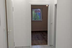 Attraktive, frisch sanierte 2-Zimmer-Dachgeschosswohnung mit Balkon, Garage und Einbauküche – Seligenstäder Str. 21, 63322 Rödermark – Vorschaubild 15