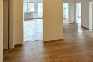 Erstbezug nach Renovierung: 3-Zimmer-Wohnung im 3. OG