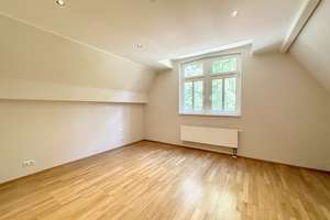 * Helle und sehr schöne 5-Zimmer-Wohnung in denkmalgeschützter Villa * – Die vollständige Adresse der Immobilie erhältst du vom Anbieter., 1277 Blasewitz (Stadtteil), Dresden – Vorschaubild 9