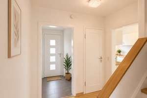 Modernisiertes Reihenmittelhaus mit Garten – Perfekt für Familien oder als Kapitalanlage – Die vollständige Adresse der Immobilie erhältst du vom Anbieter., 72760 Reutlingen-Mitte, Reutlingen – Vorschaubild 4