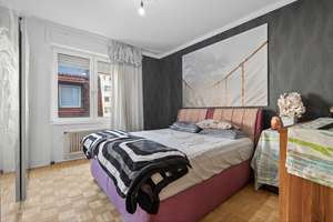 Altbau mit Charme und Rendite in der Nordstadt!
Gut vermietete 4-Zimmer-ETW! – Die vollständige Adresse der Immobilie erhältst du vom Anbieter., 75177 Nordstadt, Pforzheim – Vorschaubild 8