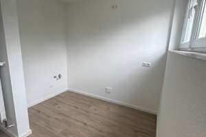 Frisch saniert! 3 Zimmer Wohnung in Holsterhausen- 2 Balkone – Friedbergstr. 69, 45147 Holsterhausen, Essen – Vorschaubild 9