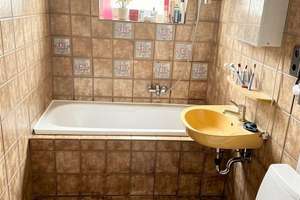 Immobilie mit Entwicklungspotenzial ideal für Kapitalanleger – Die vollständige Adresse der Immobilie erhältst du vom Anbieter., 89231 Neu-Ulm – Vorschaubild 4