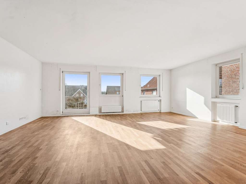 Immobilie in Metelen - Flexible Einheit mit ca. 210 m² im 1. OG - Praxis oder Wohnen möglich in zentraler Lage von Metelen - Bild 2