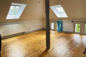 Renovierte Dachgeschoss Wohnung mit Stadtparkblick – Travemünder Allee 18, 23568 Sankt Gertrud, Lübeck – Vorschaubild 4