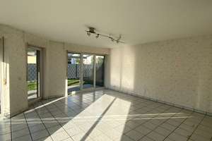 Besonders privat gelegenes Einfamilienhaus mit Garten, Garage und überdachter Terrasse – Die vollständige Adresse der Immobilie erhältst du vom Anbieter., 51147 Grengel, Köln – Vorschaubild 4