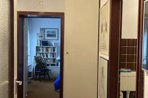Stadt und Natur zugleich! Großzügig geschnittene 5-Zimmer-Wohnung in Hamburg Poppenbüttel  – Die vollständige Adresse der Immobilie erhältst du vom Anbieter., 22399 Poppenbüttel, Hamburg – Vorschaubild 15