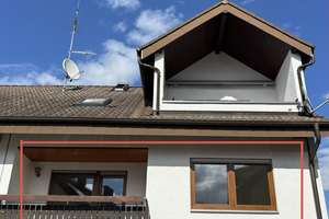 Wohnen mit Charakter: Modernisierte, lichtdurchflutete Vier-Zimmer-Wohnung in Altdorf