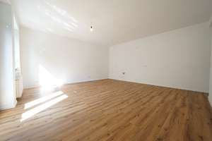 Modernisierte 3-Zimmerwohnung mit Balkon – Die vollständige Adresse der Immobilie erhältst du vom Anbieter., 50670 Altstadt/Nord, Köln – Vorschaubild 6