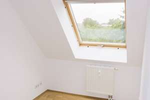 Attraktive, gepflegte 2-Raum-DG-Wohnung in Leipzig - Engelsdorf – Baumeister-Günther-Str. 26, 4319 Engelsdorf, Leipzig – Vorschaubild 8