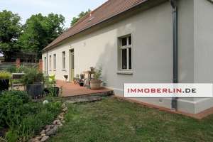 IMMOBERLIN.DE - Stilvoll + fachkundig saniert! Charmantes Einfamilienhaus in traumhafter Lage – Die vollständige Adresse der Immobilie erhältst du vom Anbieter., 14789 Bensdorf – Vorschaubild 1