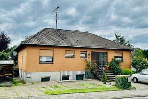 Solides Wohnhaus mit 2 Wohneinheiten (eine vermietet) in ruhiger Lage von Roßdorf zu verkaufen !! – Die vollständige Adresse der Immobilie erhältst du vom Anbieter., 64380 Roßdorf – Vorschaubild 1