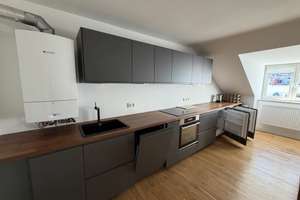 Bezugsfreie DG Wohnung im Rückgebäude- Beste  Lage im Glockenbachviertel – Klenzestr.  67, 80469 Glockenbach, München – Vorschaubild 5