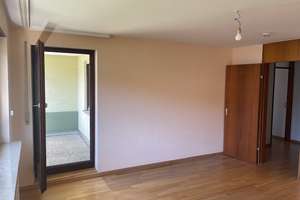 Attraktives und großzügiges Reihenmittelhaus mit 2 Gärten in Stuttgart-Neugereut, BEZUGSBEREIT – Pelikanstr. 30c, 70378 Neugereut, Stuttgart – Vorschaubild 18