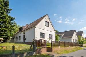 Farge | Charmantes Platzwunder in Sackgassenlage mit großem Garten und Waldzugang! – Die vollständige Adresse der Immobilie erhältst du vom Anbieter., 28777 Farge, Bremen – Vorschaubild 2