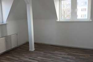 Wohnen im 7. Himmel: 3-Zimmer-Dachgeschoss mit Flair – 4600 Altenburg – Vorschaubild 7