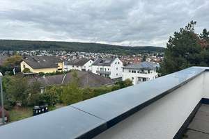 Seltene Gelegenheit, großzügig ausgestattetes RMH mit 2 Garagenstellplätzen – Die vollständige Adresse der Immobilie erhältst du vom Anbieter., 65207 Naurod, Wiesbaden – Vorschaubild 8