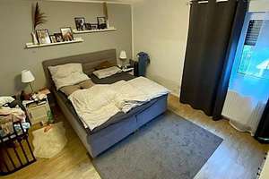 Haus-im-Haus-Gefühl: Sanierte 4-Zi.-OG Wohnung mit zwei Balkonen, zwei PKW Stellplätzen und Garten – Die vollständige Adresse der Immobilie erhältst du vom Anbieter., 63486 Bruchköbel – Vorschaubild 12