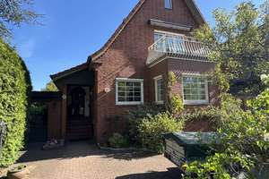 Großes Grundstück (1.296 m²) + Wintergarten + Garage – Familienhaus in ruhiger Lage von Langenhorn – Die vollständige Adresse der Immobilie erhältst du vom Anbieter., 22419 Langenhorn, Hamburg – Vorschaubild 2